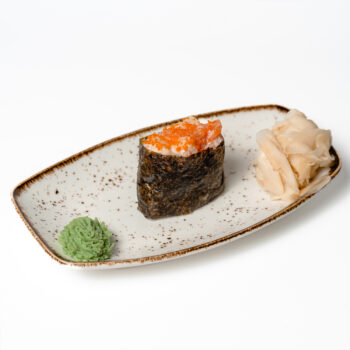 Гункан <br>Гребінець + лосось